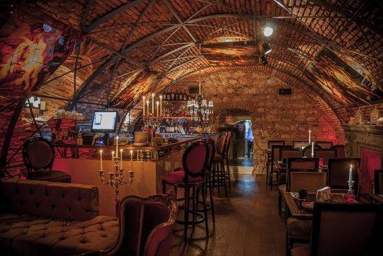 Albert Bistro