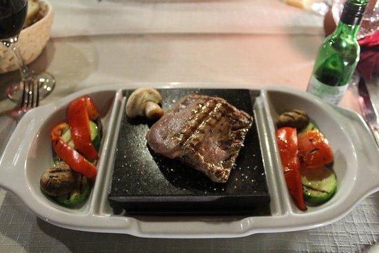 Bella Muzica Restaurant