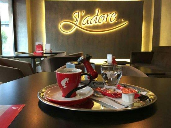 J'adore Bistro