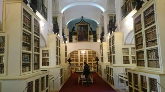 Biblioteca Teleki-Bolyai din Târgu Mureș