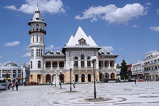 The Communal Palace