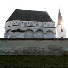 Biserica fortificată din Cloașterf
